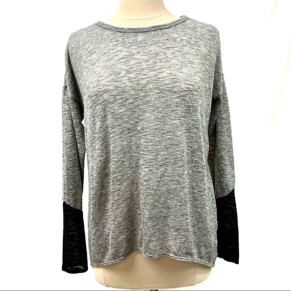 Old Navy Grey Black Light Knit Sweater Long Sleeve Hi Lo Hem Small/Medium - Picture 1 of 11